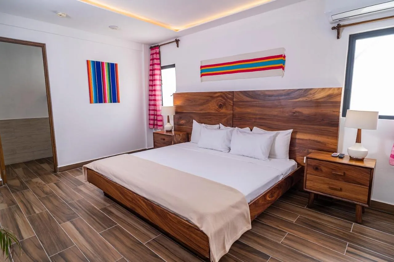 Nomads Party Hotel Cancún Mexico