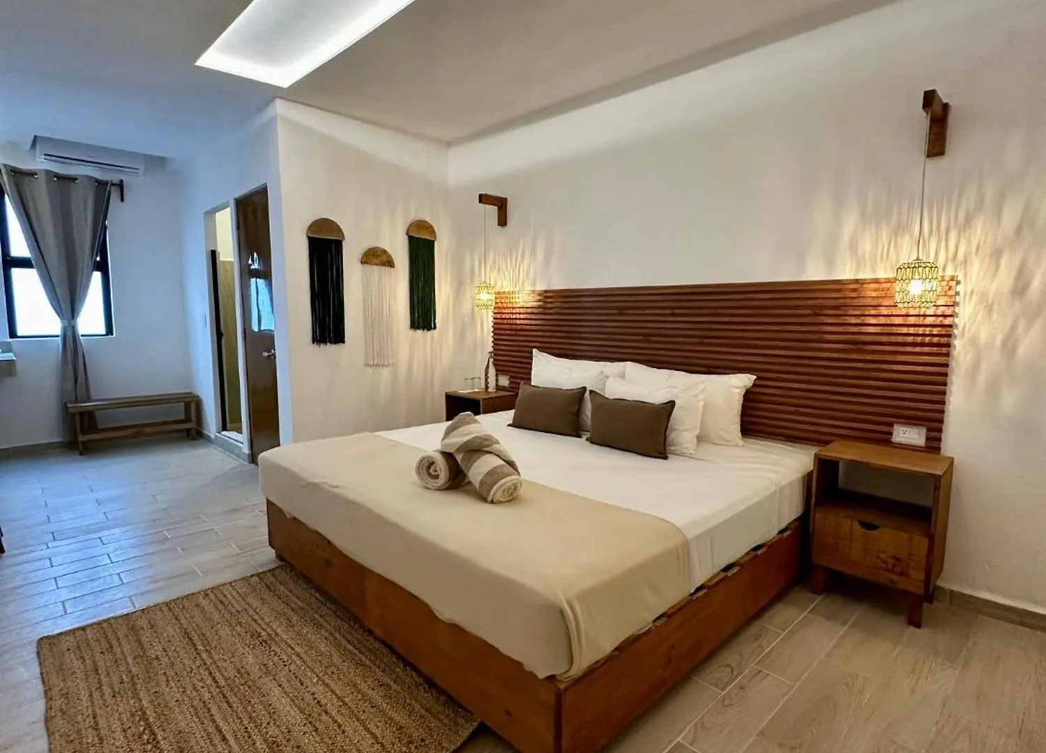 Nomads Party Hotel Cancun